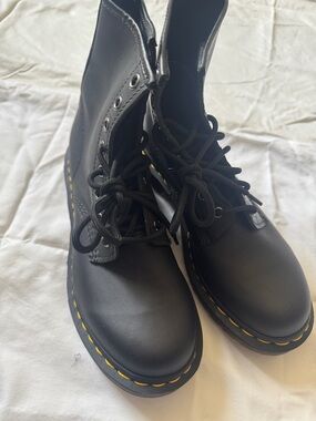 Dr Martens boots 🥾